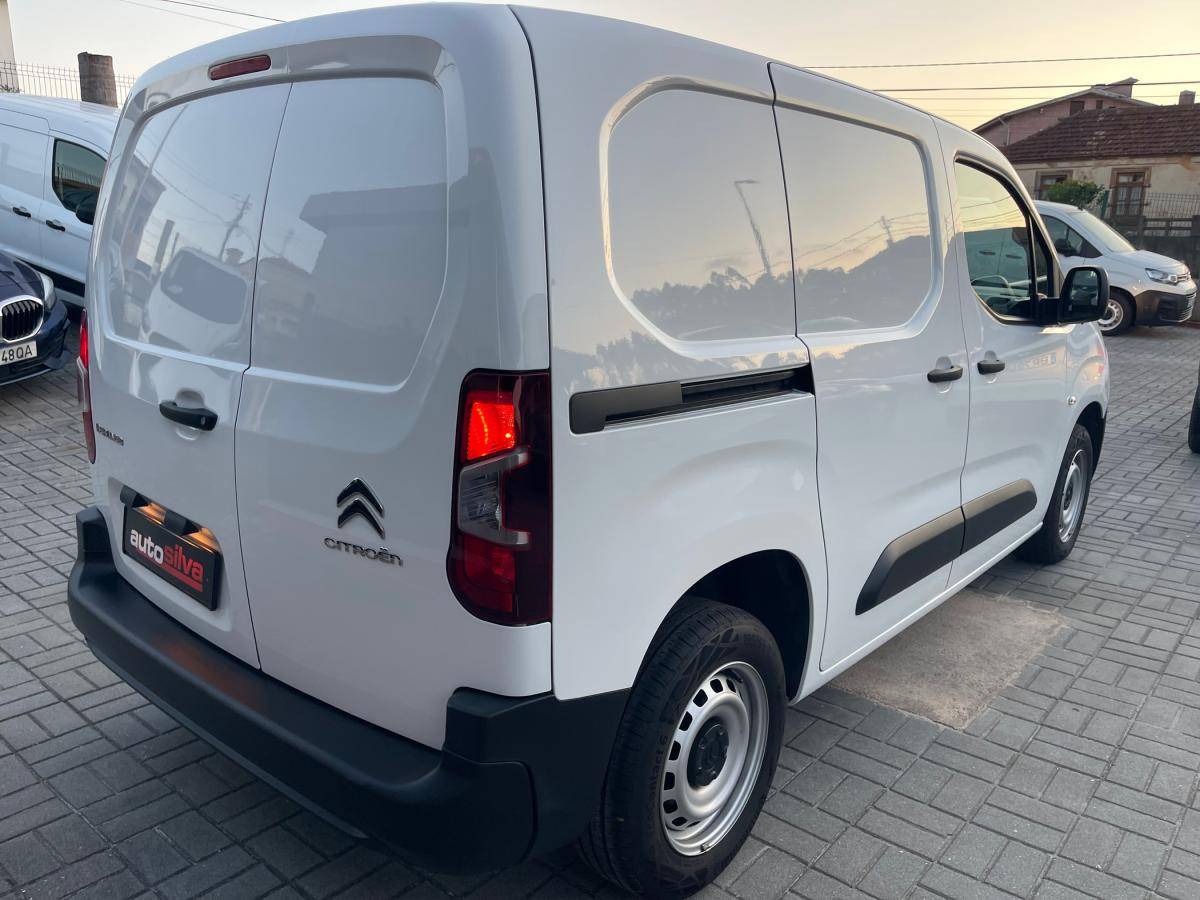 citroen-berlingo-2022-diesel-1499cc