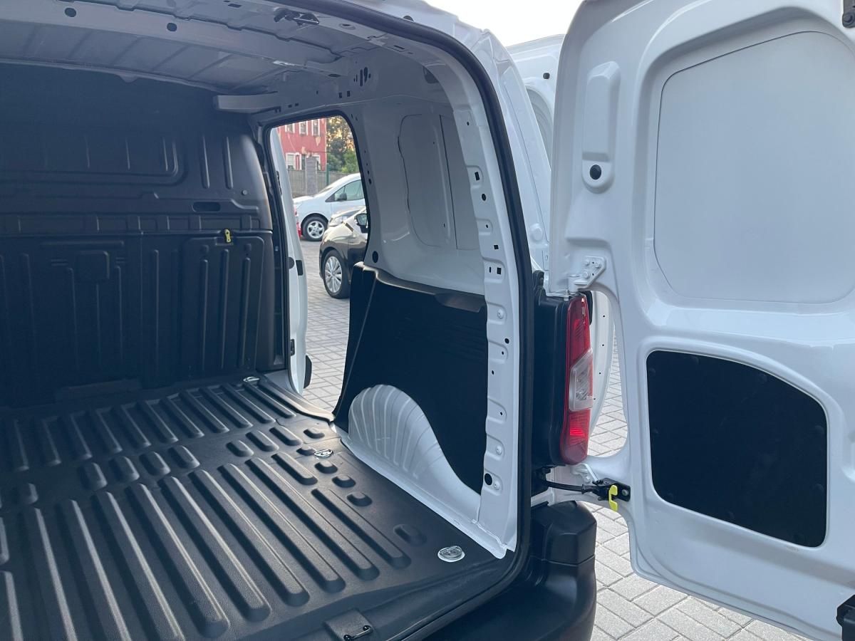 citroen-berlingo-2022-diesel-1499cc