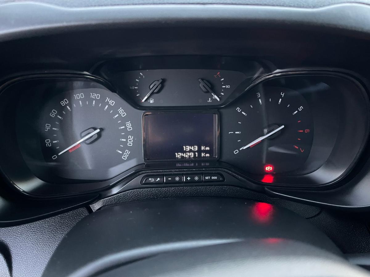 citroen-berlingo-2022-diesel-1499cc