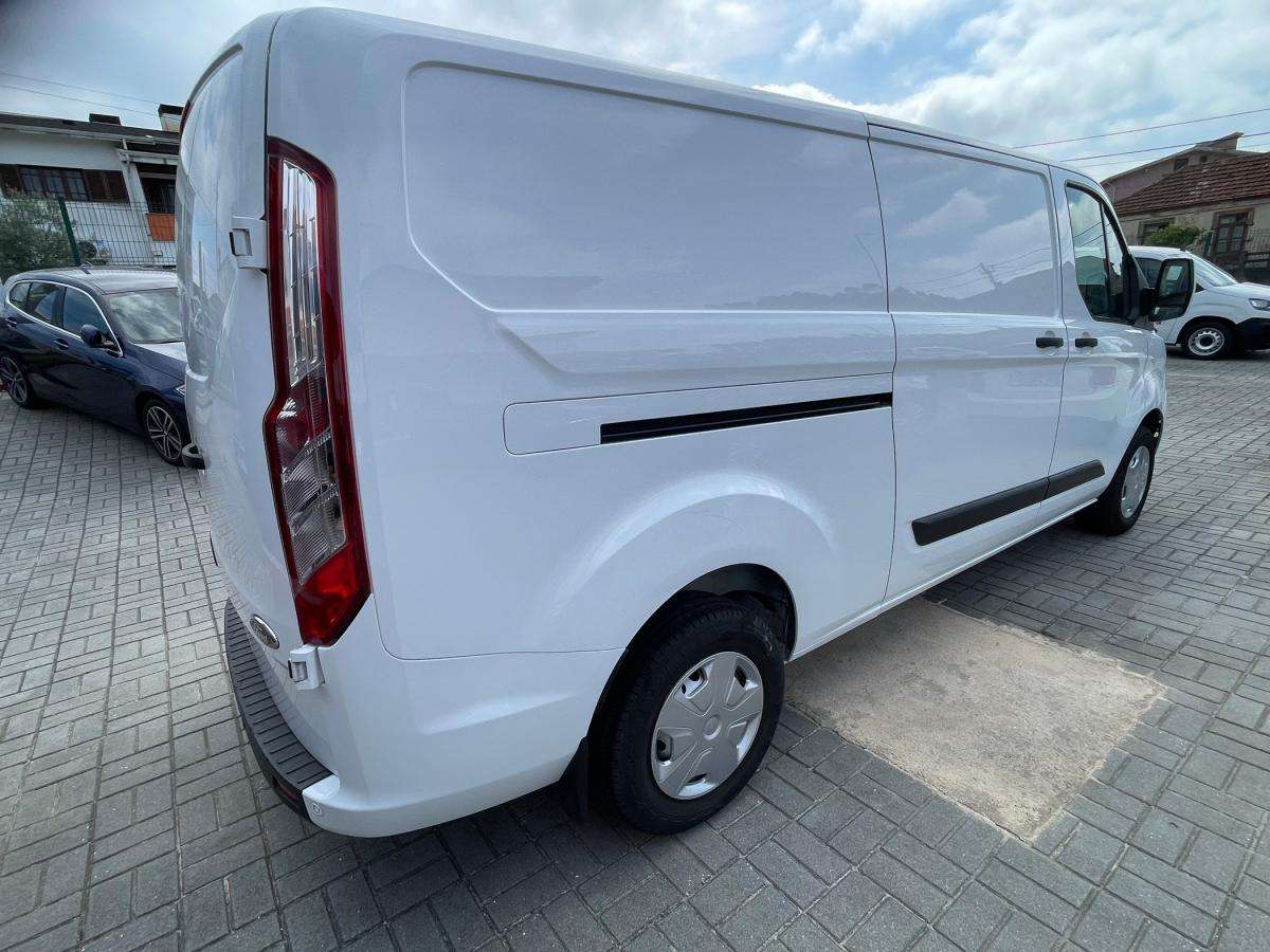 ford-transit-custom-2022-diesel-1995cc