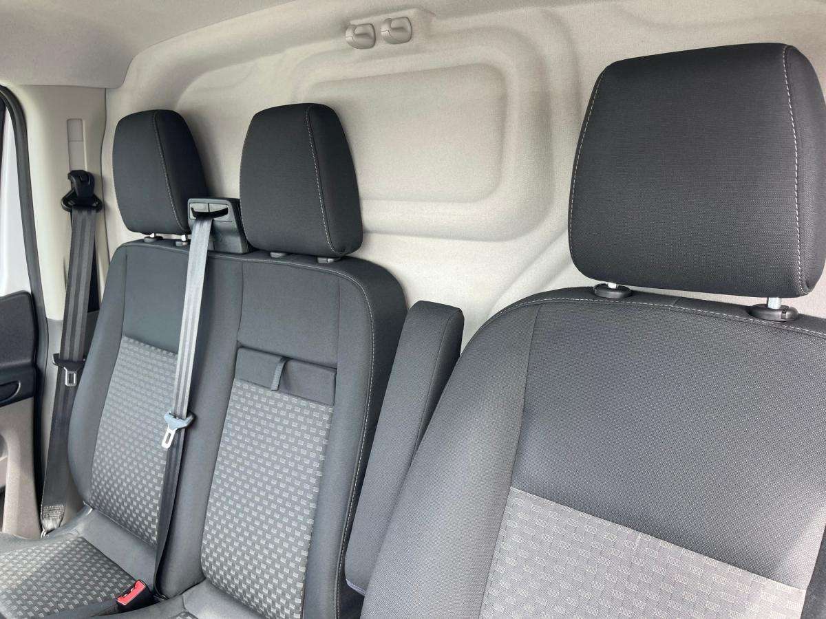 ford-transit-custom-2022-diesel-1995cc
