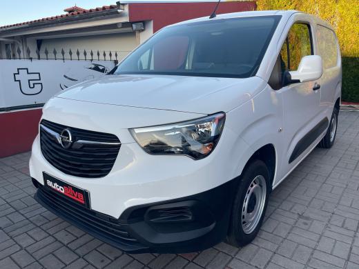 opel-combo-2021-diesel-1499cc