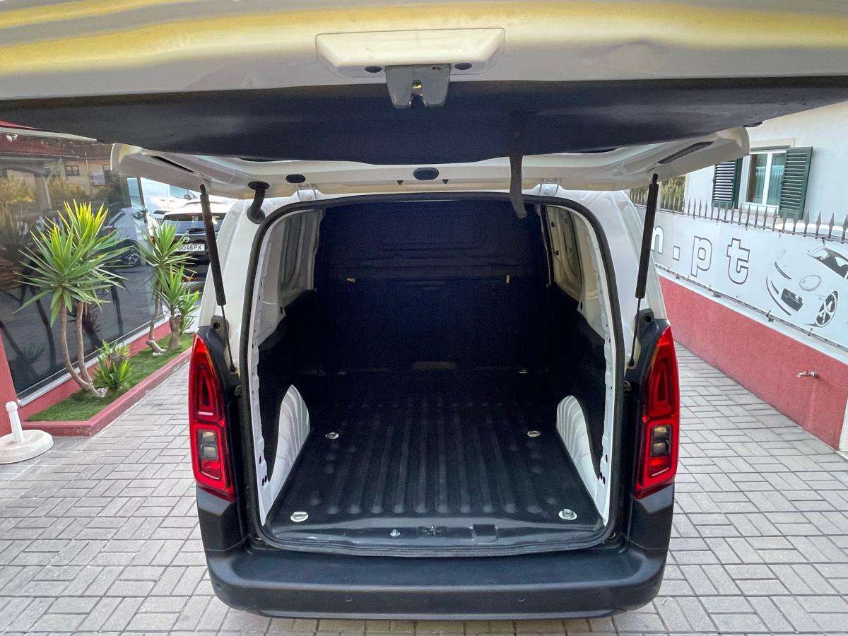 opel-combo-2021-diesel-1499cc