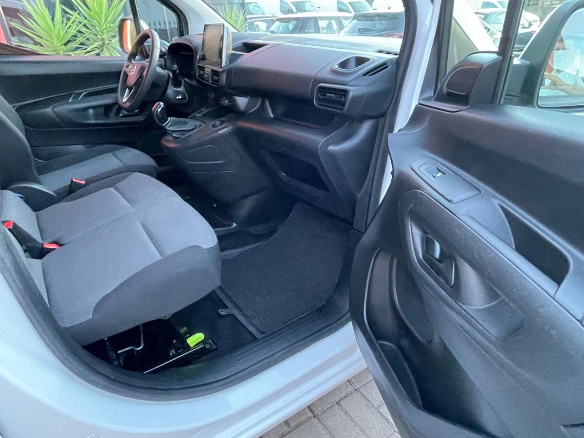 opel-combo-2021-diesel-1499cc