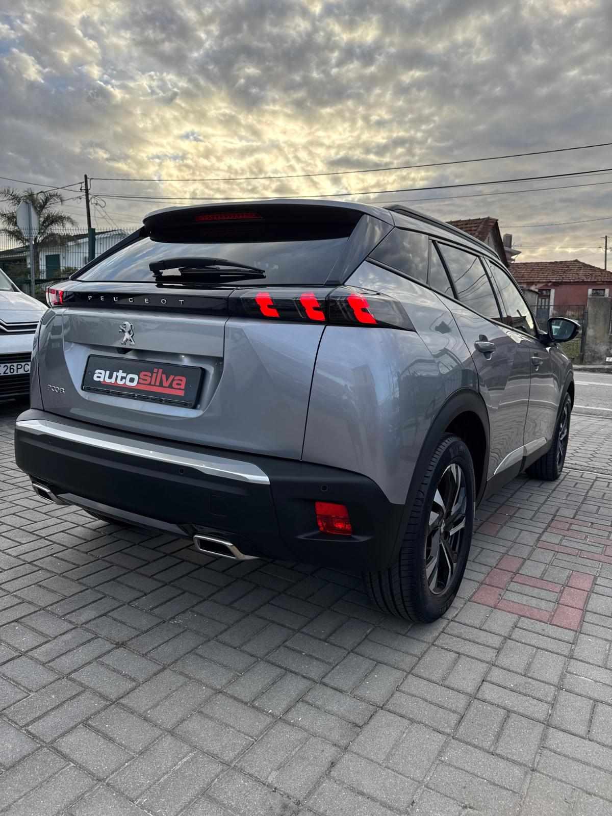 peugeot-2008-2020-gasolina-1199cc