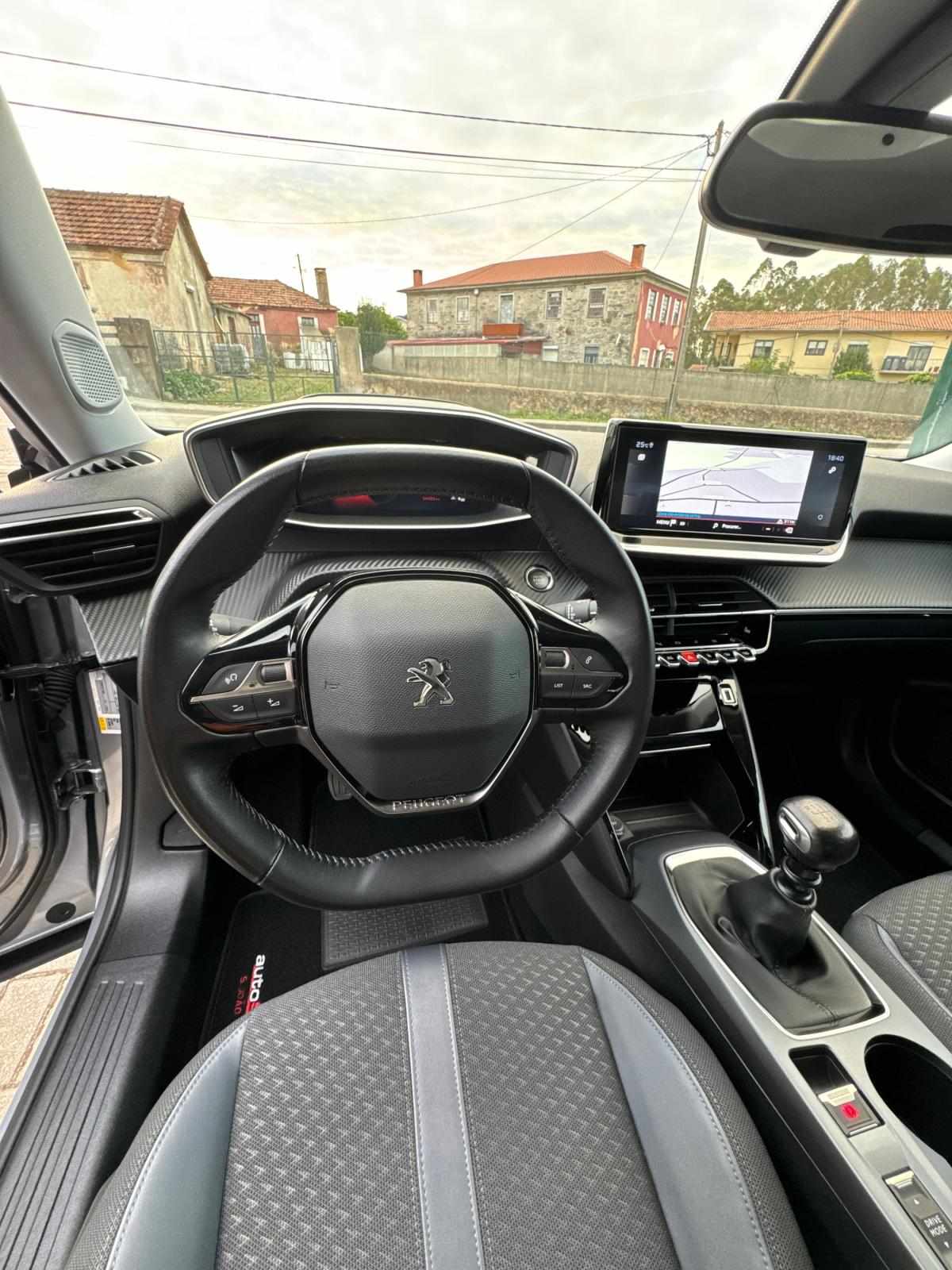 peugeot-2008-2020-gasolina-1199cc