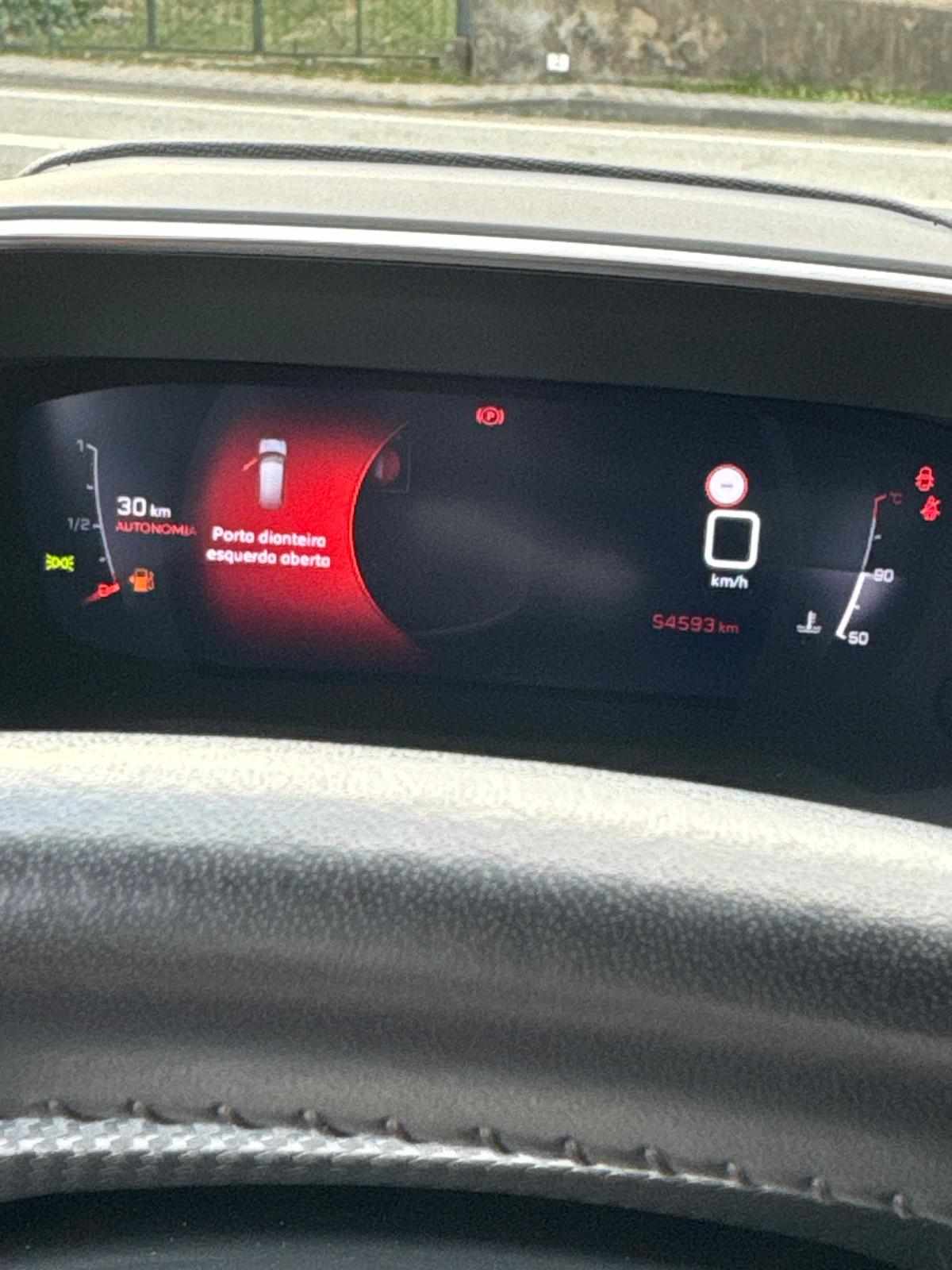 peugeot-2008-2020-gasolina-1199cc