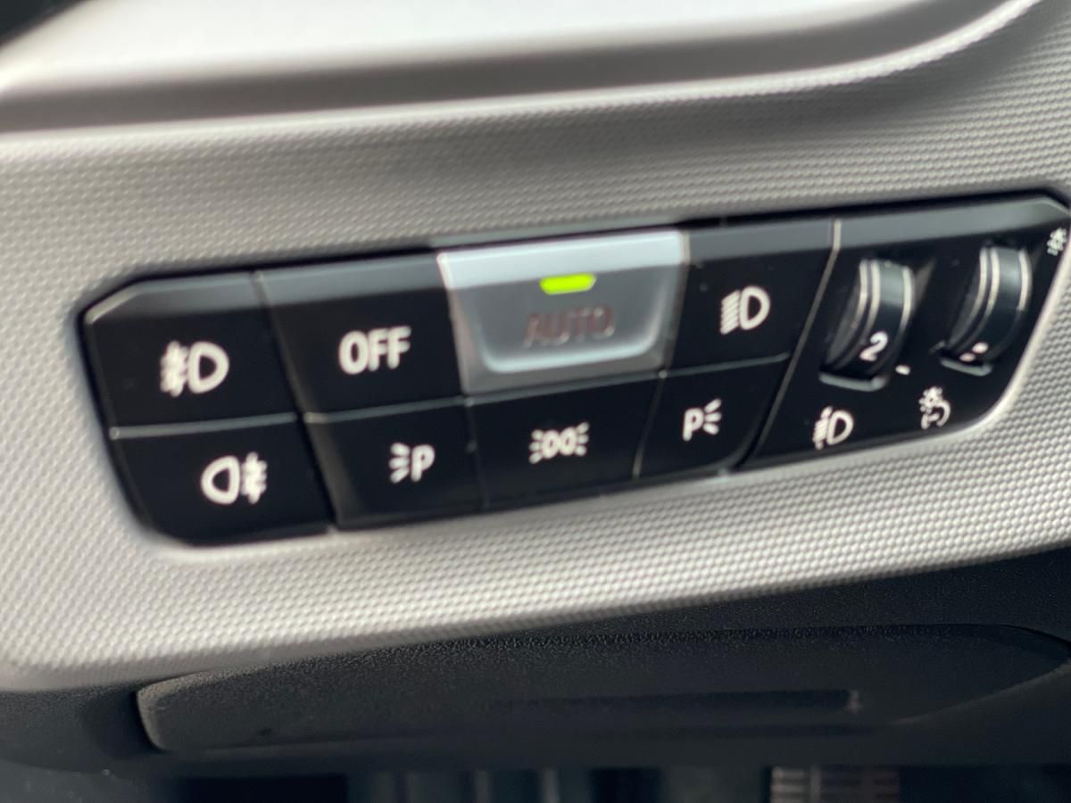 bmw-serie-1-2019-diesel-1496cc