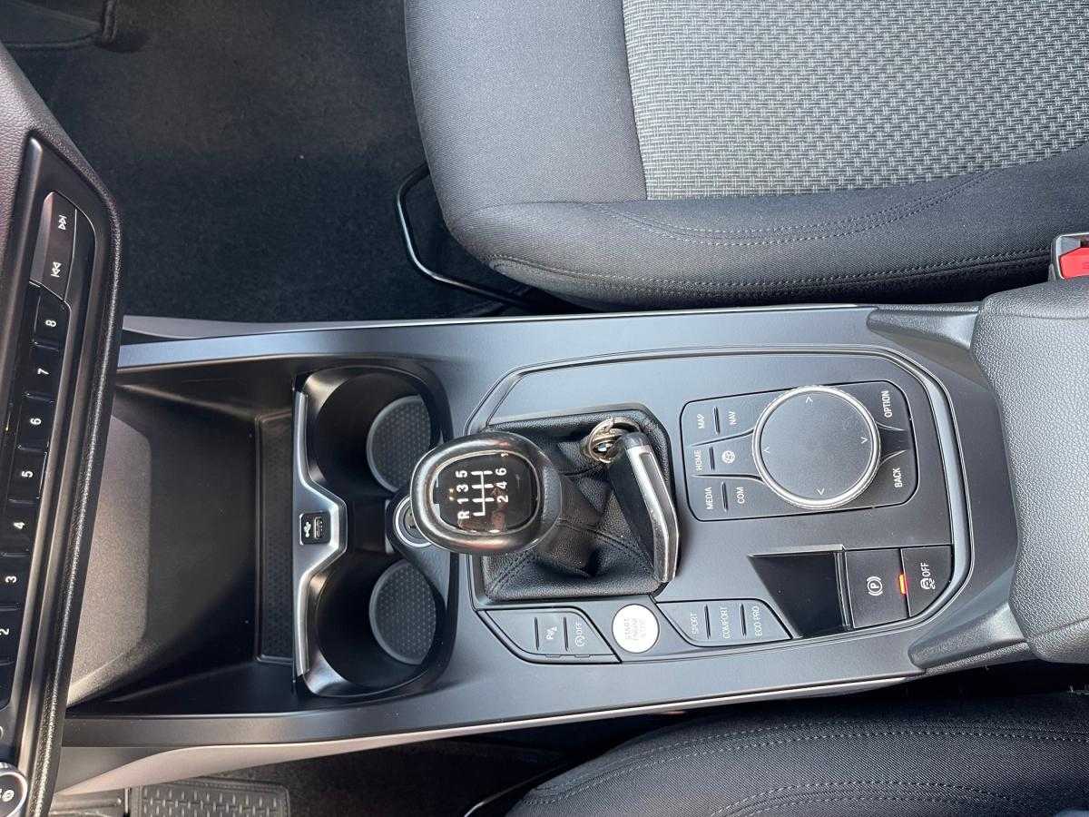 bmw-serie-1-2019-diesel-1496cc