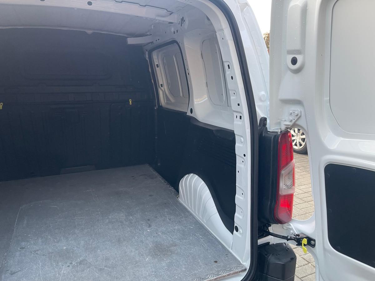 peugeot-partner-2019-diesel-1560cc