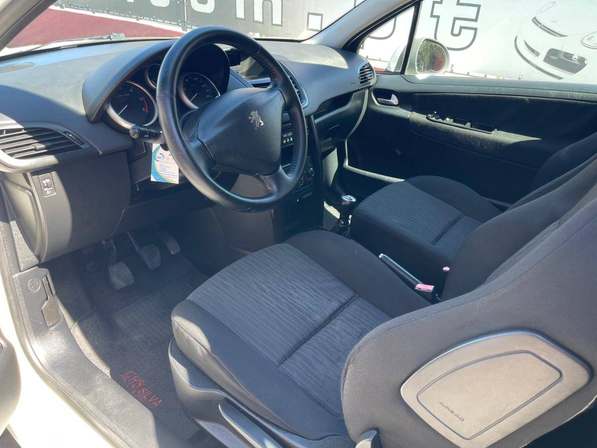 peugeot-207-2009-diesel-1398cc