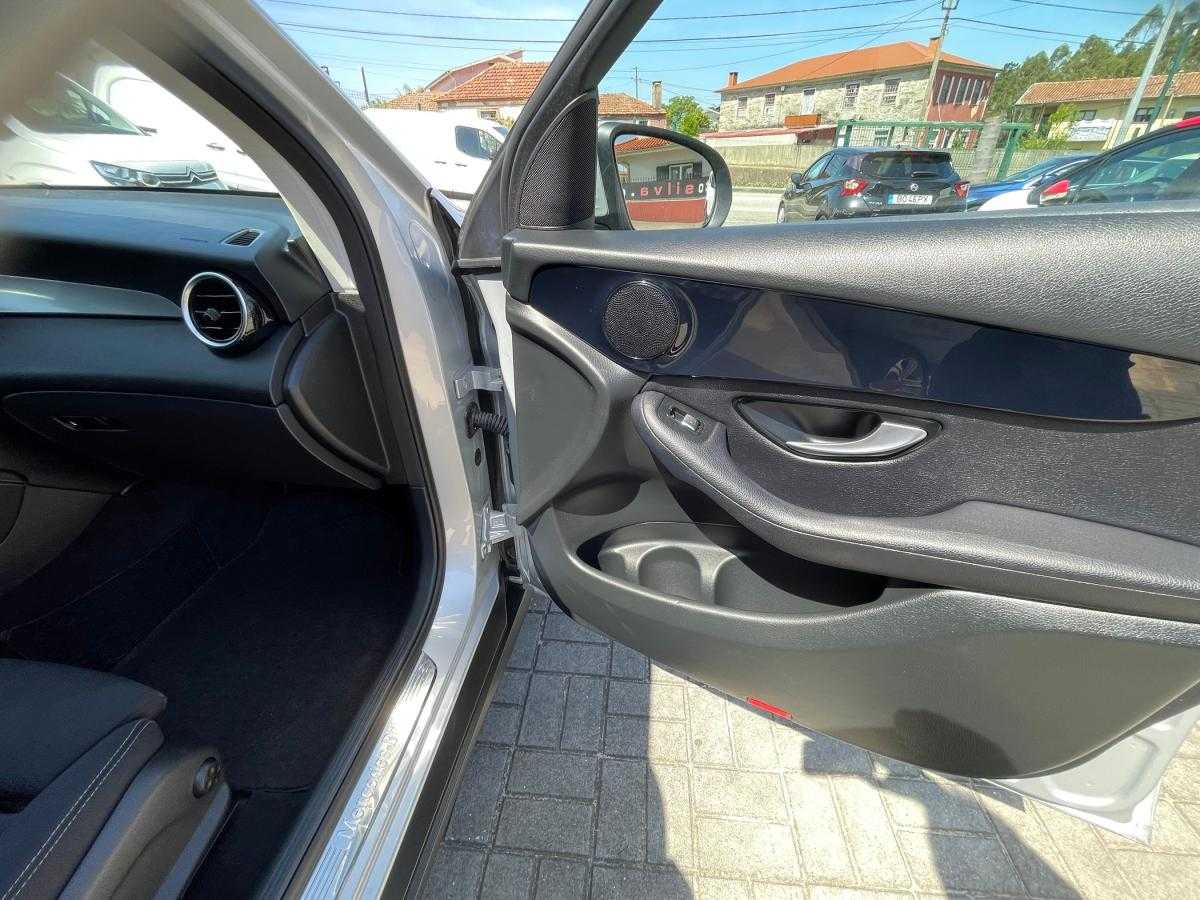 mercedes-benz-glc-2017-diesel-2143cc