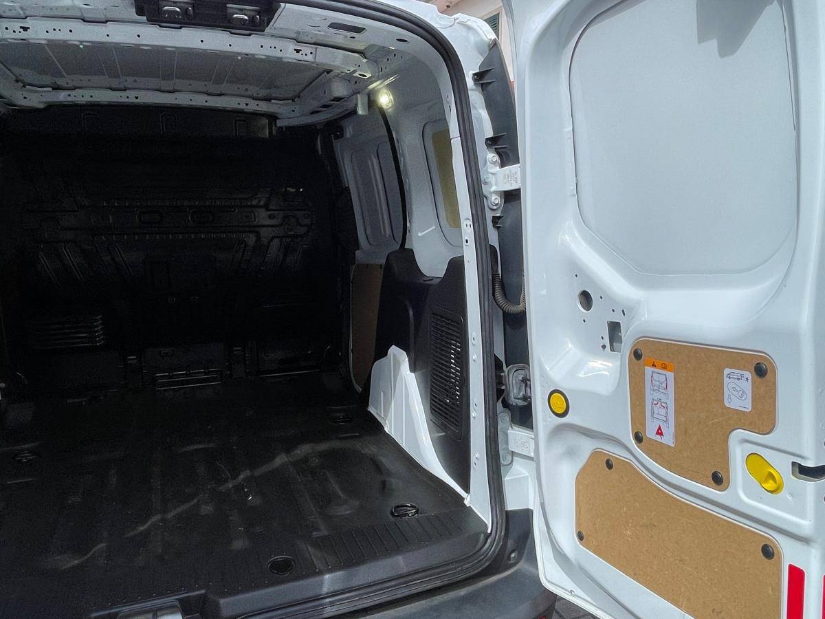 ford-transit-connect-2017-diesel-1499cc