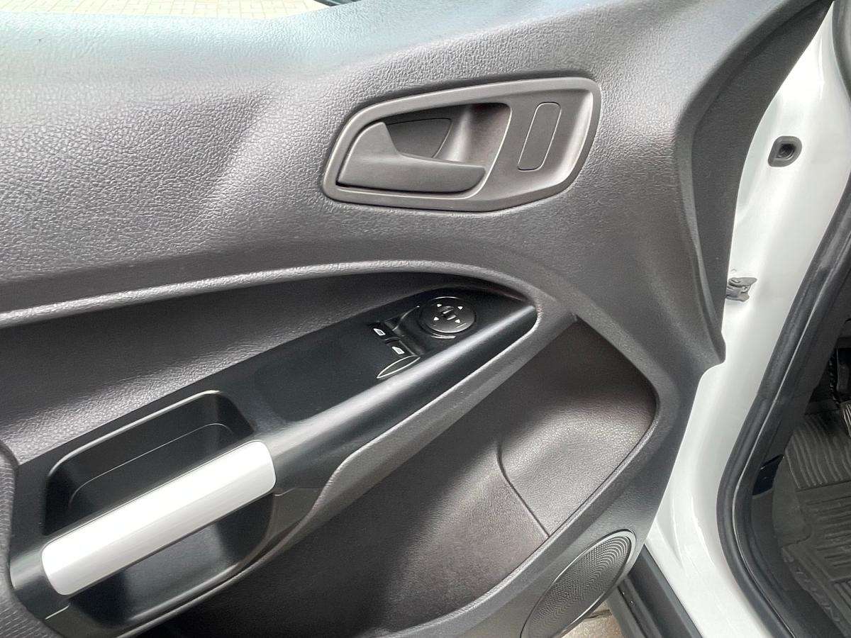 ford-transit-connect-2017-diesel-1499cc