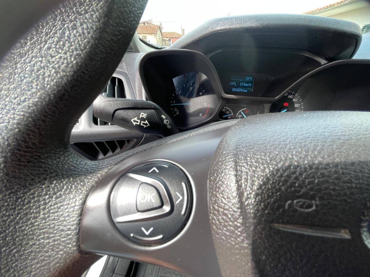 ford-transit-connect-2017-diesel-1499cc