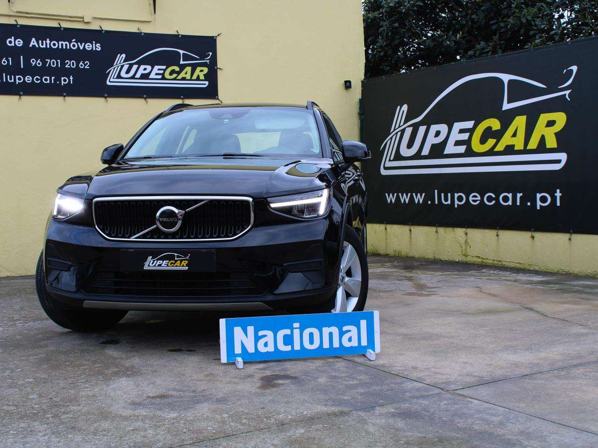 volvo-xc40-2023-gasolina-1477cc