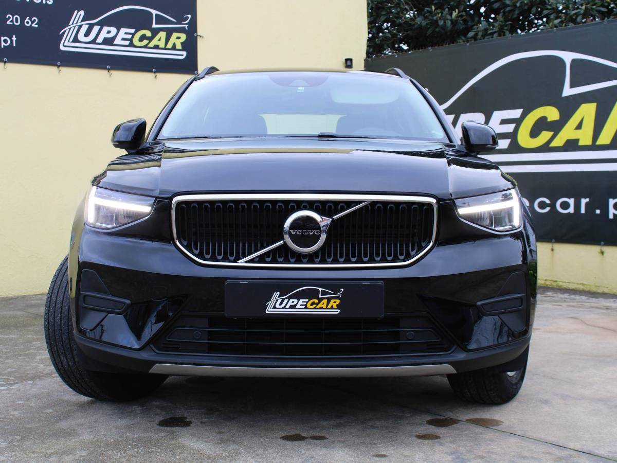 volvo-xc40-2023-gasolina-1477cc