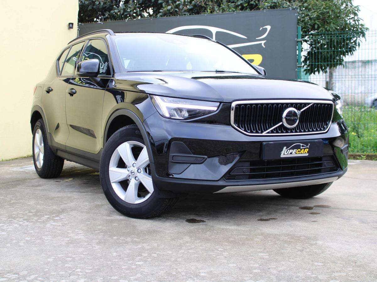volvo-xc40-2023-gasolina-1477cc
