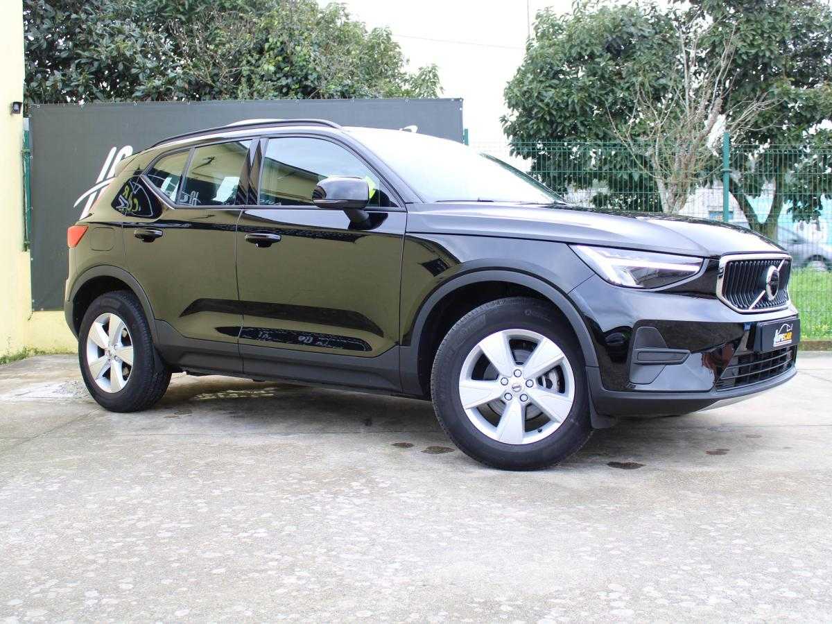 volvo-xc40-2023-gasolina-1477cc