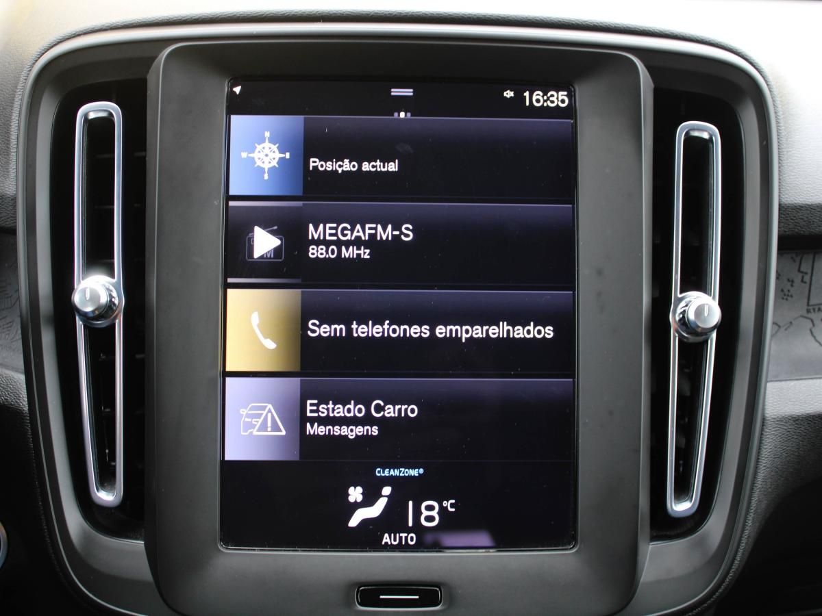 volvo-xc40-2023-gasolina-1477cc