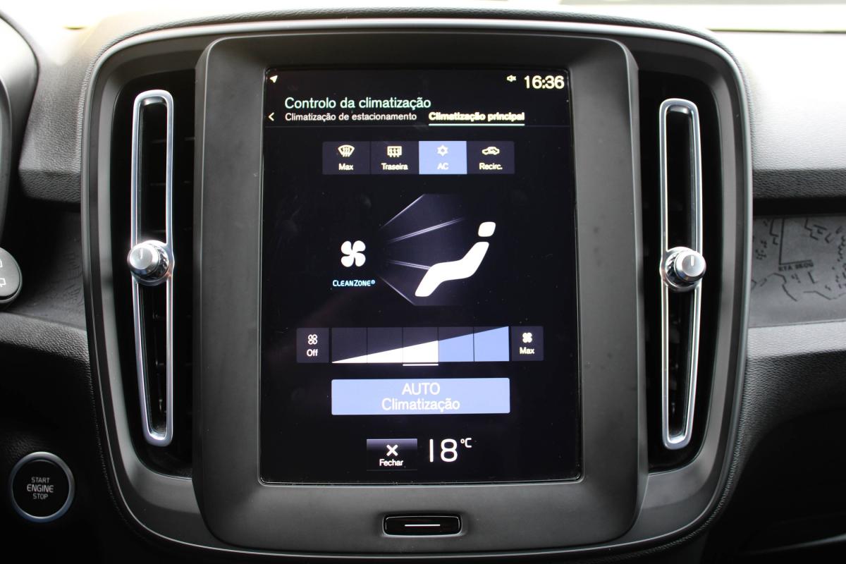 volvo-xc40-2023-gasolina-1477cc