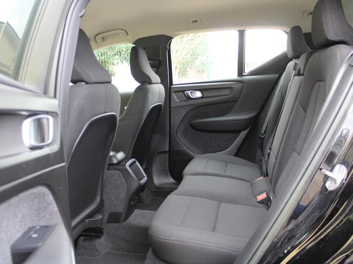 volvo-xc40-2023-gasolina-1477cc