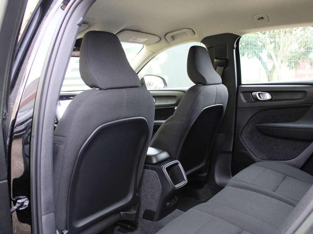 volvo-xc40-2023-gasolina-1477cc