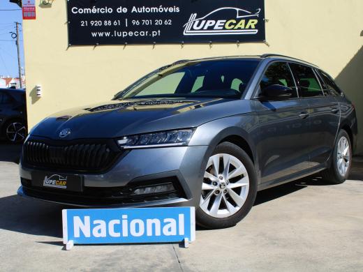 skoda-octavia-break-2023-gasolina-999cc