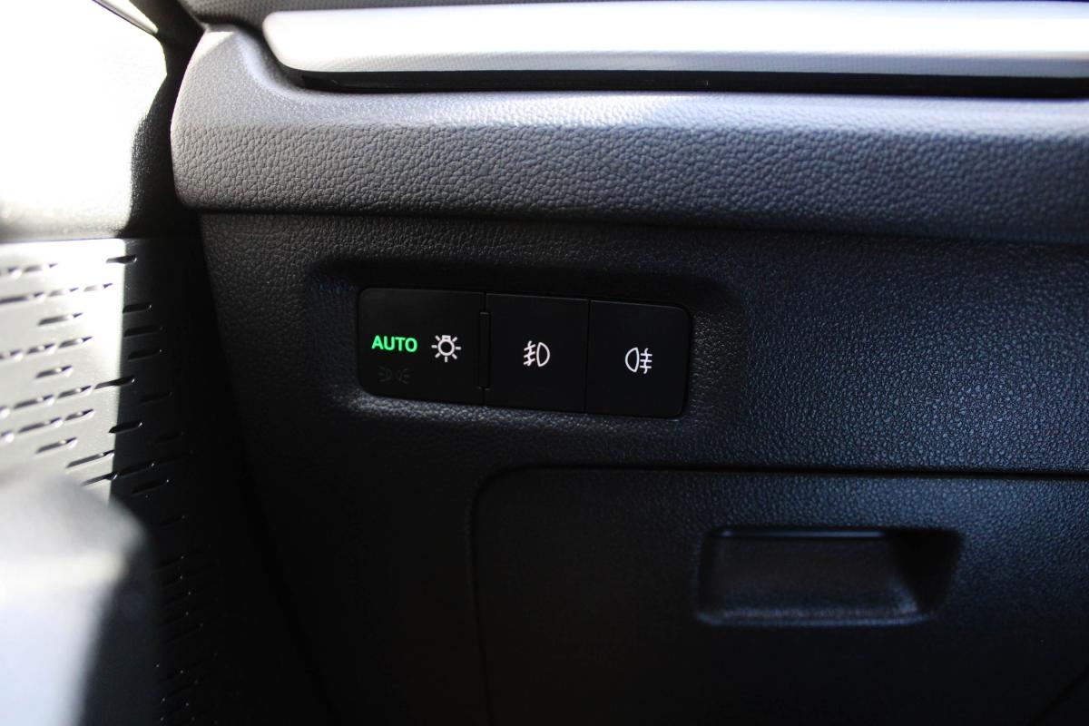skoda-octavia-break-2023-gasolina-999cc