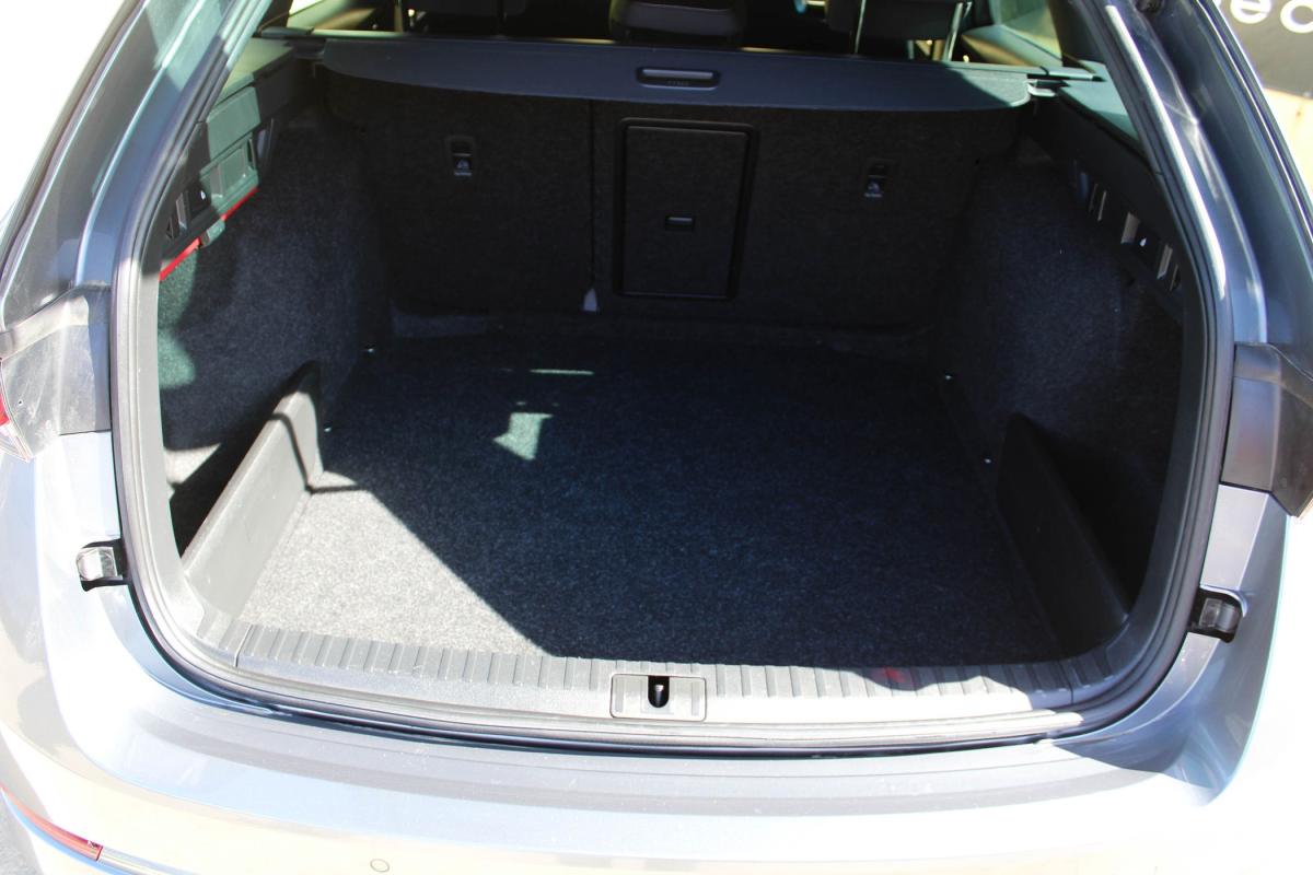 skoda-octavia-break-2023-gasolina-999cc
