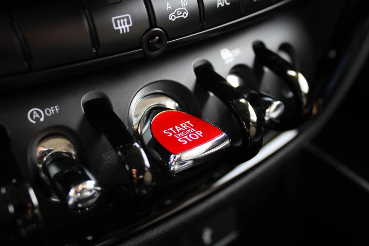 mini-clubman-2022-diesel-1496cc