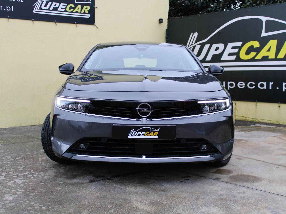 opel-astra-2023-hibrido-a-gasolina-1598cc