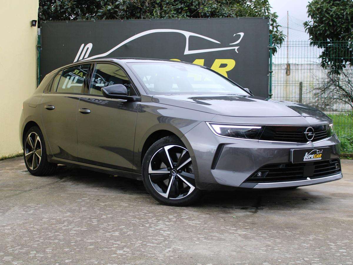 opel-astra-2023-hibrido-a-gasolina-1598cc