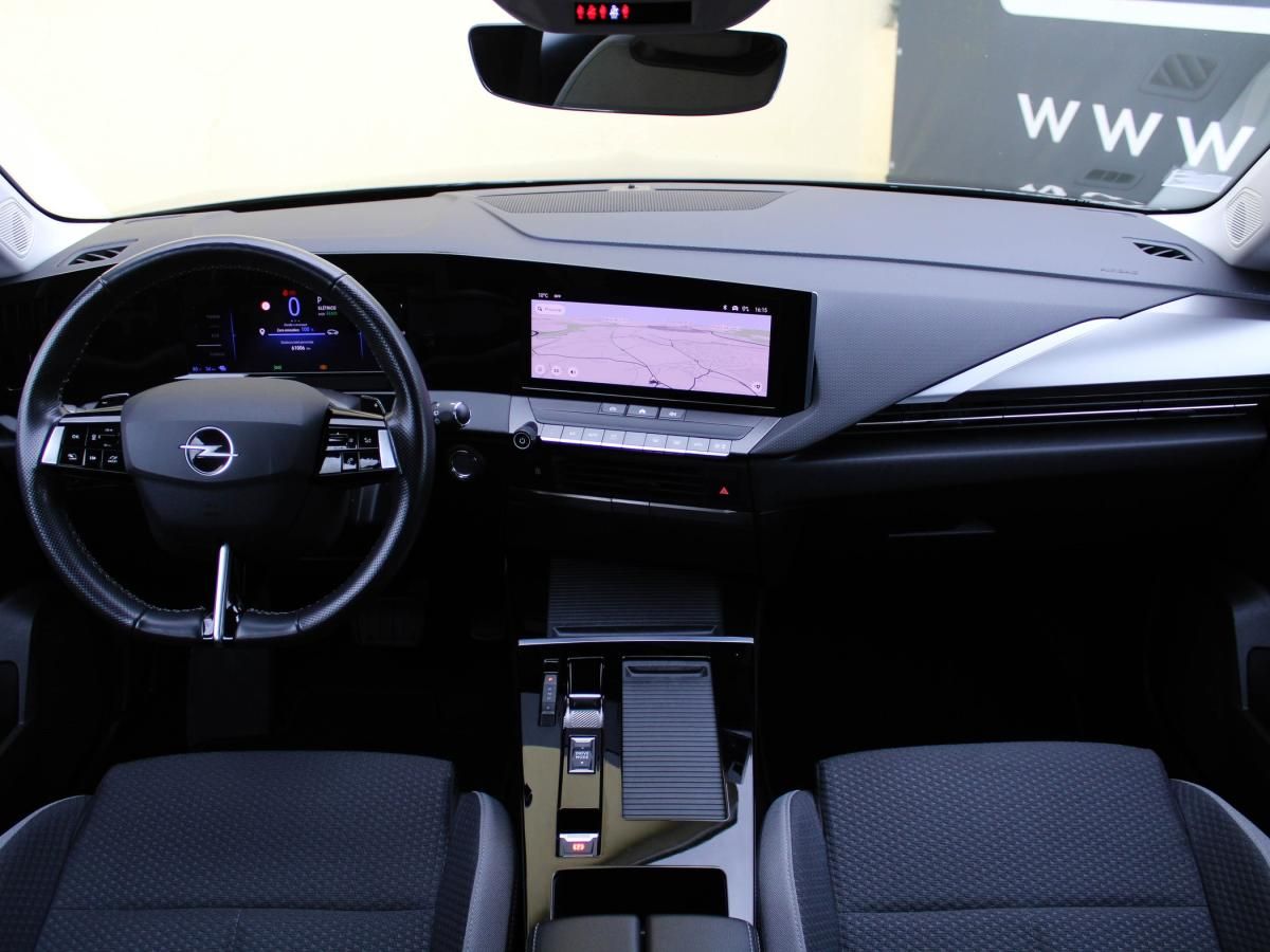 opel-astra-2023-hibrido-a-gasolina-1598cc