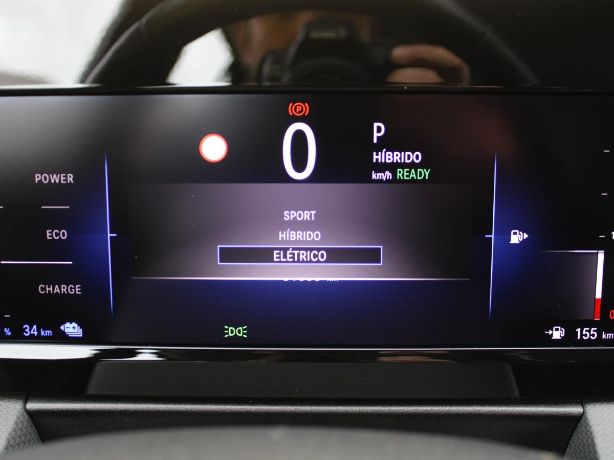 opel-astra-2023-hibrido-a-gasolina-1598cc