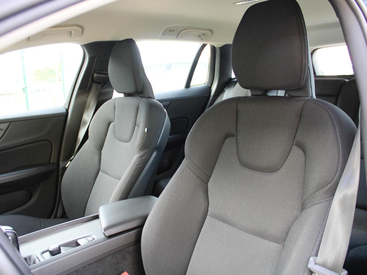 volvo-v60-2019-diesel-1969cc