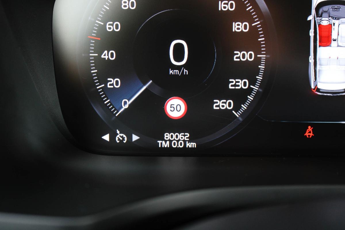 volvo-v60-2019-diesel-1969cc
