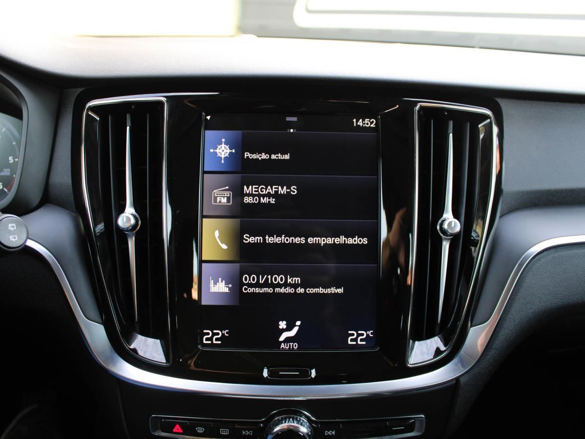 volvo-v60-2019-diesel-1969cc