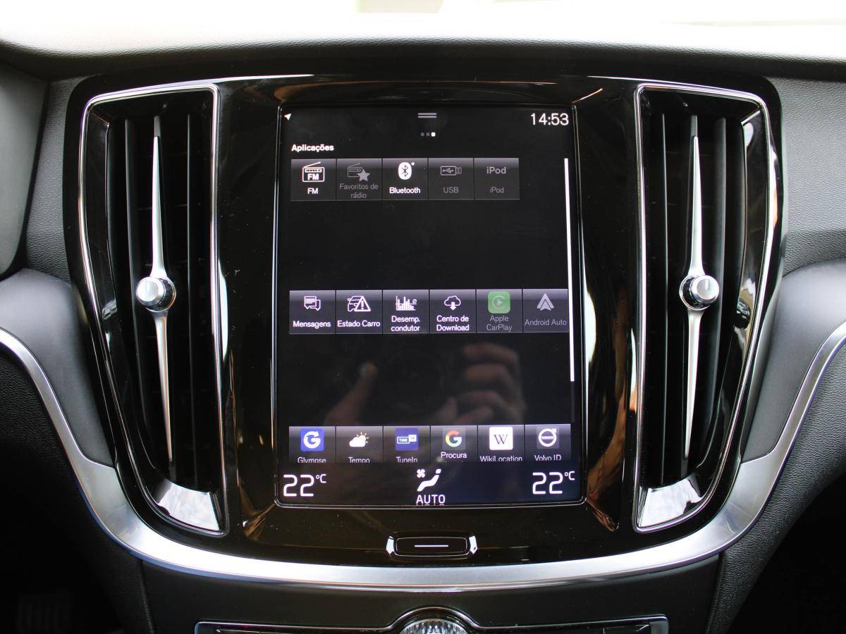 volvo-v60-2019-diesel-1969cc