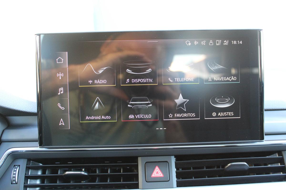 audi-a4-avant-2024-diesel-1968cc