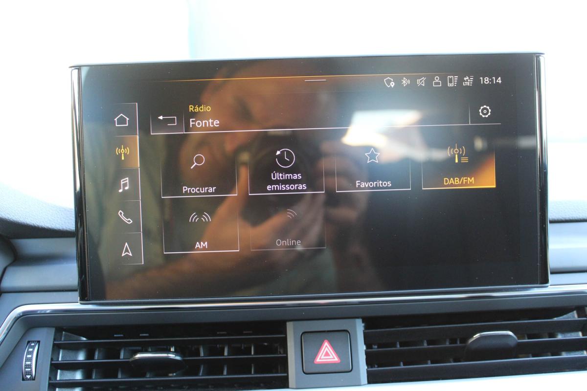 audi-a4-avant-2024-diesel-1968cc