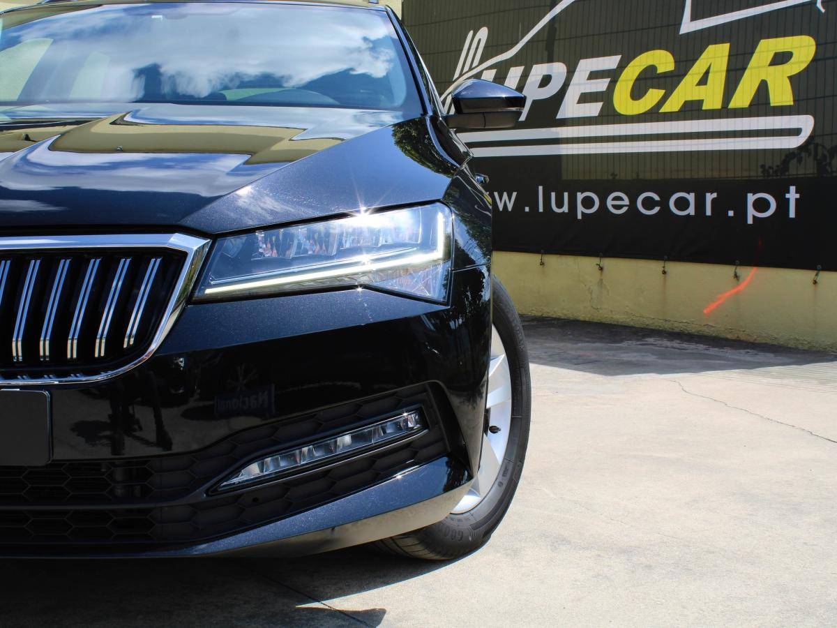 skoda-superb-2022-diesel-1968cc