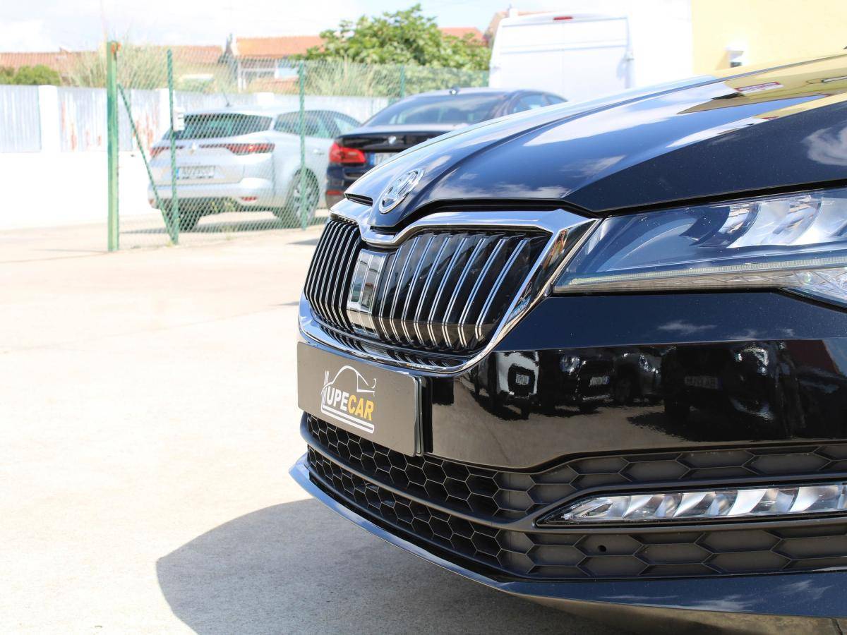skoda-superb-2022-diesel-1968cc