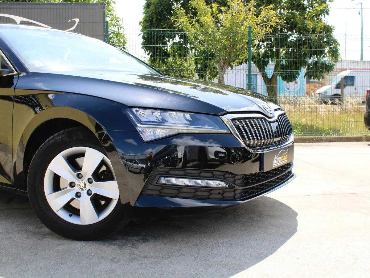 skoda-superb-2022-diesel-1968cc