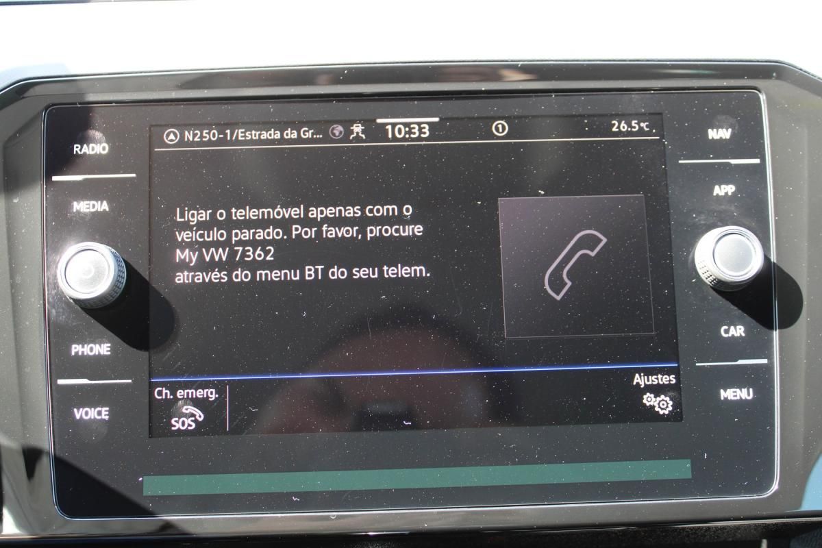volkswagen-passat-variant-2023-diesel-1968cc