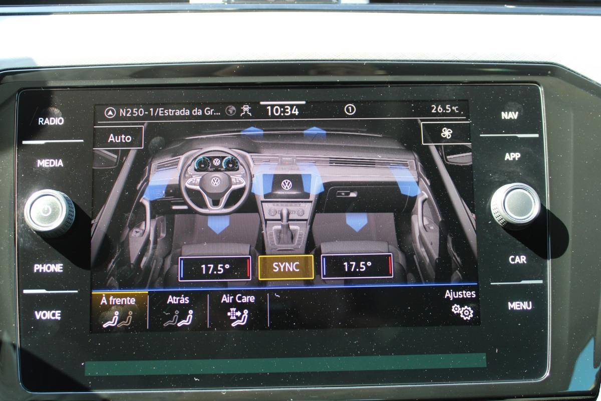 volkswagen-passat-variant-2023-diesel-1968cc