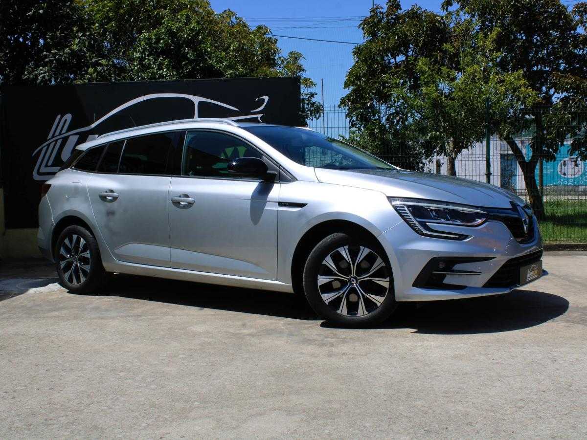 renault-megane-sport-tourer-2022-diesel-1461cc