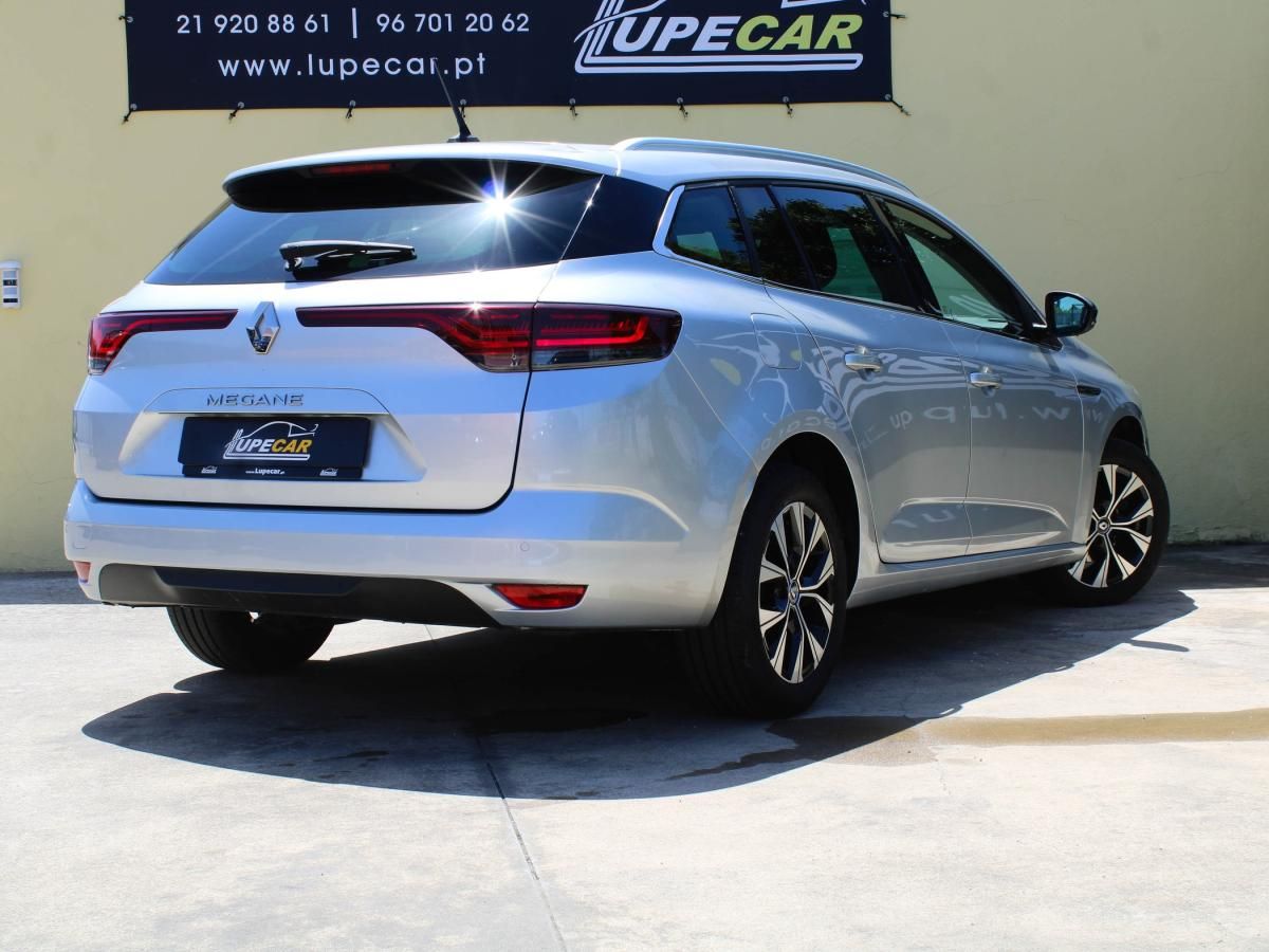 renault-megane-sport-tourer-2022-diesel-1461cc