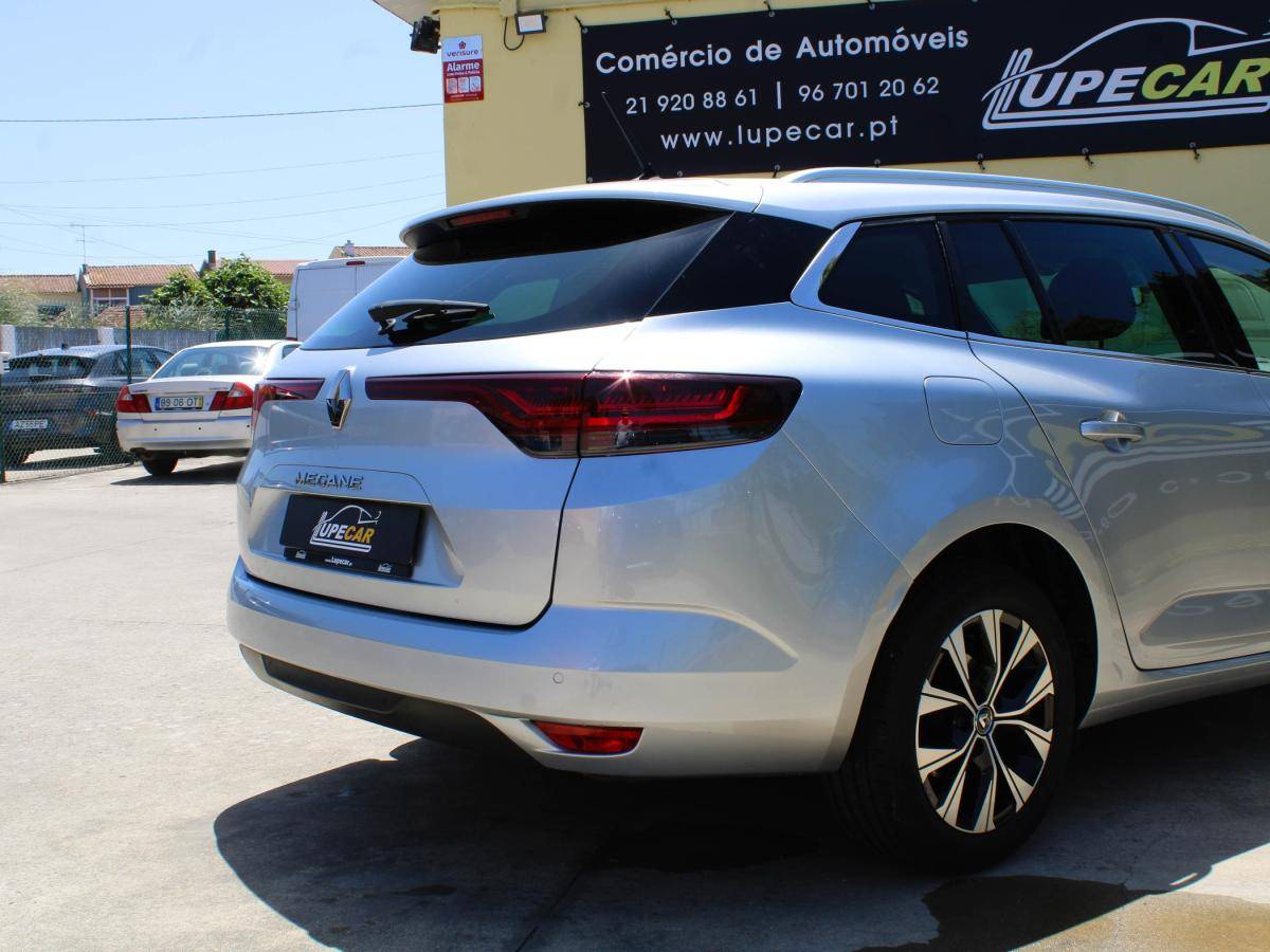 renault-megane-sport-tourer-2022-diesel-1461cc