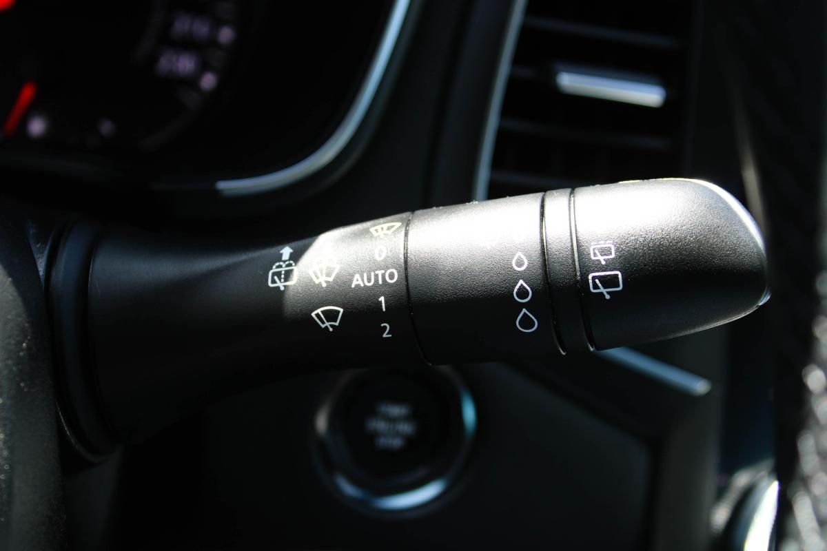 renault-megane-sport-tourer-2022-diesel-1461cc